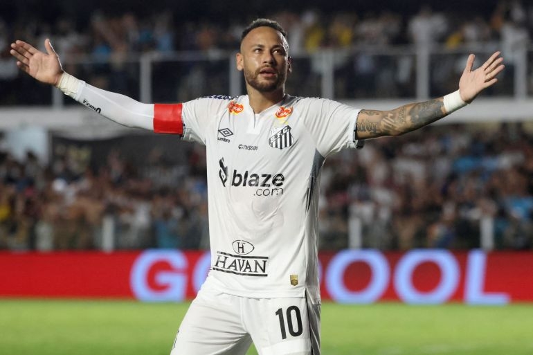الدوري البرازيلي.. نيمار يقود فريقه سانتوس للفوز على ضيفه فلامنغو