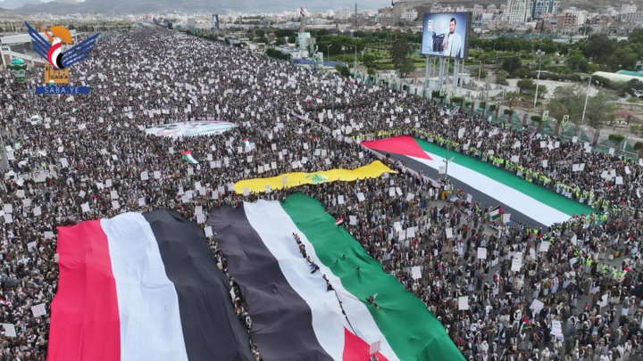  تحت شعار "طوفان الأحرار".. اليمنيون مع سائر أحرار الأمة يحيون يوم القدس العالمي