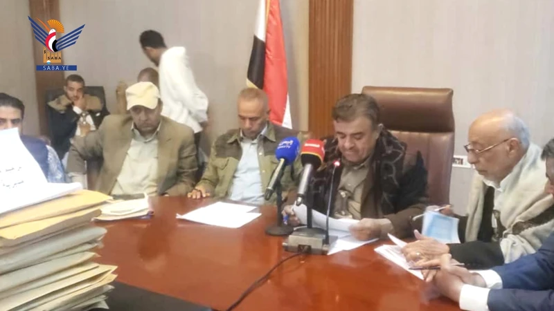 فتح مظاريف مناقصات أربعة مشاريع في القطاعين التربوي والفني بأمانة العاصمة