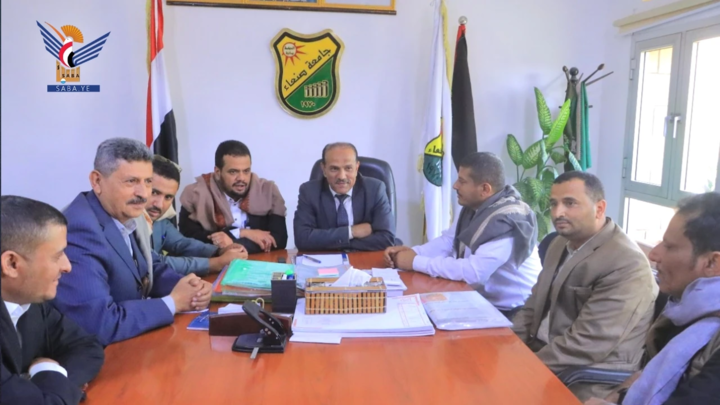 مناقشة آفاق التعاون بين وزارة الزراعة وجامعة صنعاء 