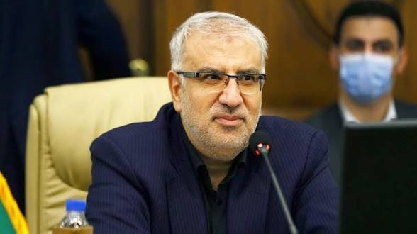 وزير النفط الإيراني: قطاع النفط سيختبر أي اتفاق نهائي مع أمريكا