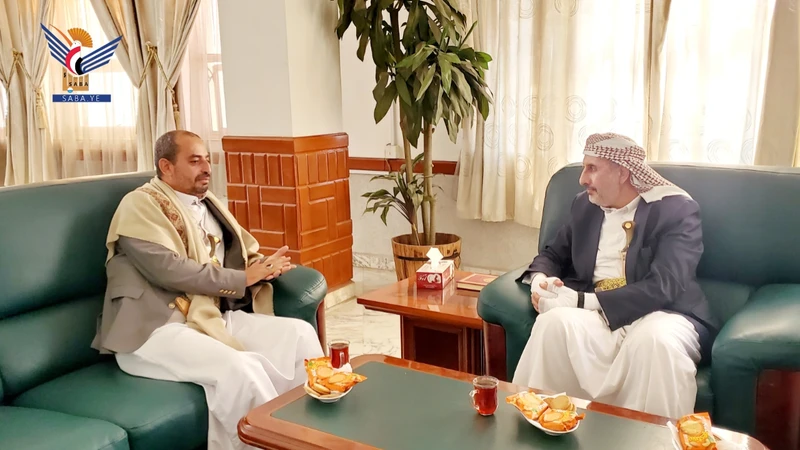 وزير النفط والمعادن يلتقي نائب وزير الخارجية والمغتربين