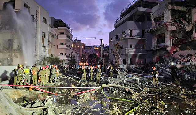 معلّق "إسرائيلي": حياتنا متوقفة وفي إيران يعيشون بشكل طبيعي