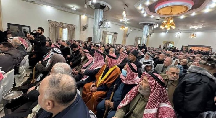 عشائر الخليل تدعو أمن السلطة لإنهاء حصار مخيم جنين