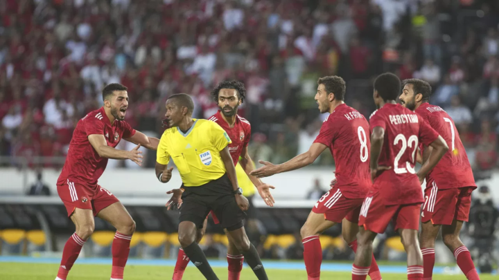 الاتحاد المصري يحدد ممثلي الكرة المصرية في البطولات الأفريقية