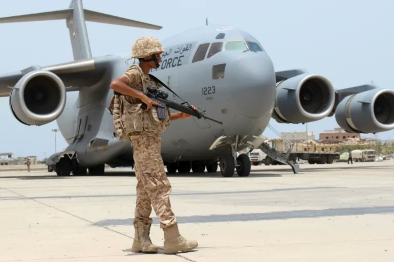 الإماراتُ تصدّرُ توابيتَ الموتِ إلى حضرموتَ