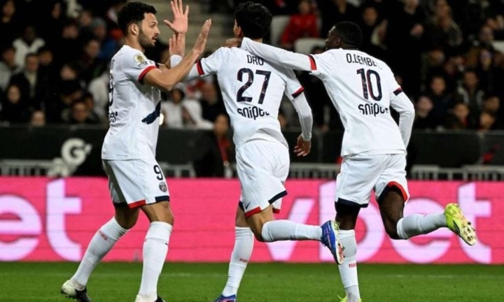 الدوري الفرنسي.. باريس سان جيرمان يستعيد الصدارة بفوزه على نيس 