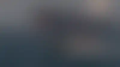 العميد نقدي: سنغلق المسارات غير القانونية في مضيق هرمز