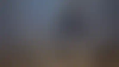العدو الصهيوني يواصل قصف قطاع غزة ويطلق قنابل إنارة
