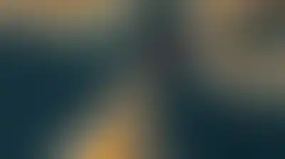 استهداف ناقلة نفط بثلاثة مقذوفات أثناء مغادرتها مضيق هرمز