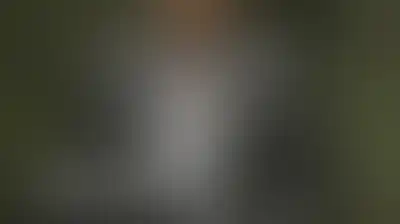 رضائي يسخر من ترامب: يدّعي الاستيلاء على مضيق هرمز قبل زوال رائحة طعام الطائرة عن ملابسه