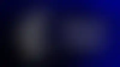 الحرس الثوري الإيراني يعلن اندلاع حريق في ناقلة نفط بمضيق هرمز