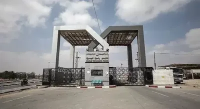 العدو الإسرائيلي يعتقل فلسطينيا أثناء عودته من خلال معبر رفح