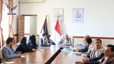 مناقشة نشاط فريق مدونة السلوك الوظيفي بوزارة النفط ووحداتها