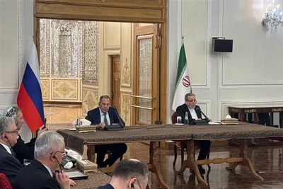 عراقجي خلال لقائه لافروف: تبني الدول الأوروبية وأمريكا سياسات خاطئة السبب الرئيسي للحروب والأزمات الدولية