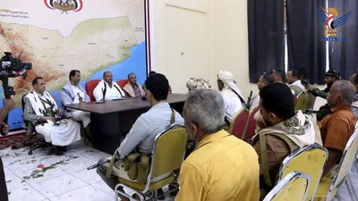 مناقشة تطبيع الأوضاع في المخا