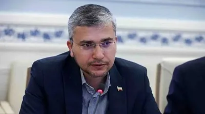 رضائي: ترامب لا يملك إلا أن يختار كيف يخسر وإيران لن تستسلم