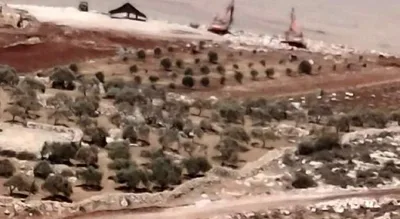 العدو الإسرائيلي يجرف أراض فلسطينية شمال غرب رام الله