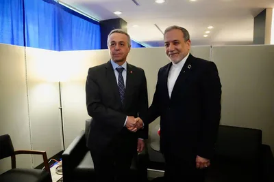 وزير خارجية إيران يحذر من تداعيات اللامبالاة تجاه الإبادة الجماعية وجرائم الحرب