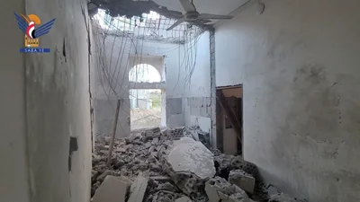 مدير مؤسسة المياه بالجوف يستنكر استهداف العدو السعودي لمبنى المؤسسة ومنشآتها الحيوية
