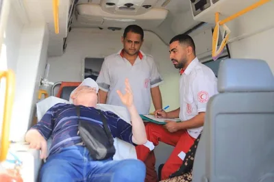 غزة: مغادرة 74 مريضًا مع مرافقيهم عبر معبر رفح
