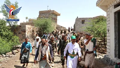 أمين عام رئاسة الجمهورية يتفقد أوضاع المواطنين المتضررين من السيول في ملحان بالمحويت