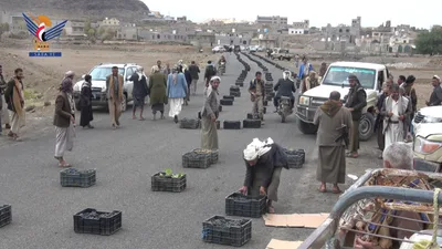صنعاء .. بني حشيش تسير القافلة العاشرة من العنب دعمًا للمرابطين في الجبهات