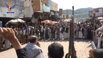 مسيرات ووقفات بمحافظة صنعاء لدعم القوات المسلحة وتفنيد مزاعم استهداف مكة المكرمة