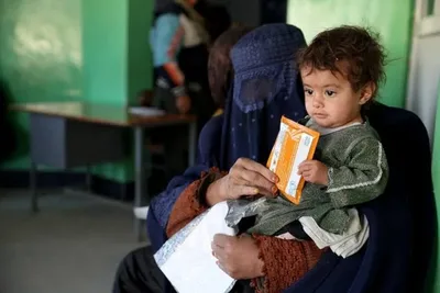مليون طفل أفغاني مهددون بالموت من جراء سوء التغذية