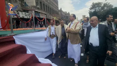 تفقد التجهيزات في ميدان التحرير لإقامة مهرجان كشفي بالعيد الـ12 لثورة 21 سبتمبر