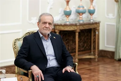 بزشكيان: الضغوط الأمريكية أسهمت في تعزيز التقارب والتعاون بين الدول الإسلامية