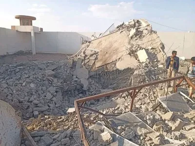 الأحزاب المناهضة للعدوان تدين جريمة استهداف الإصلاحية المركزية بالجوف من قبل العدو السعودي