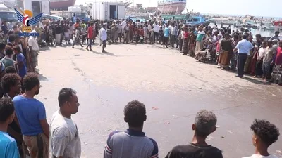 وقفة احتجاجية بالحديدة تنديدا بمجزرة العدو السعودي بحق صيادي ذوباب