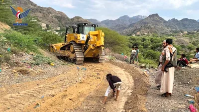 تعز.. تدشين مشروع توسعة طريق الرمادة - وهر بمديرية جبل حبشي