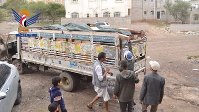 إتلاف أربعة أطنان مواد غذائية منتهية الصلاحية في همدان بصنعاء