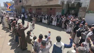 وقفات حاشدة بأمانة العاصمة مباركة للانتصارات واحتفاءً بعيد ثورة ٢١ سبتمبر