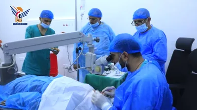 تدشين مخيم طبي مجاني لجراحة العيون في الخوخة بالحديدة
