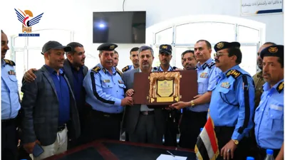 شرطة المرور تُكرّم وكيل أمانة العاصمة لقطاع الأشغال 