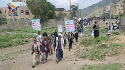 المحويت .. فعالية ومسير طلابي بحفاش بذكرى المولد النبوي
