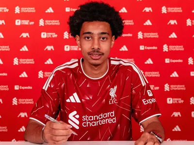 ليفربول الإنجليزي يعلن ضم الفرنسي دجيليان نجيسان