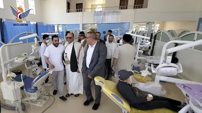 نائب وزير الإعلام يتفقد التعليم بكلية الطب والعلوم الصحية بجامعة المحويت