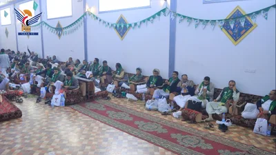 السلطة المحلية لمحافظة سقطرى تحيي ذكرى المولد النبوي