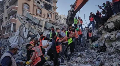 الصحة الفلسطينية: 21 شهيدًا و14 مصابًا جراء انهيار عمارة السعادة بغزة