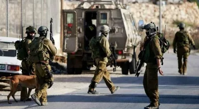 العدو الإسرائيلي يقتحم بلدتي صيدا وعلار شمال طولكرم ويداهم منزلا في منطقة جبل النواورة شرق بيت لحم