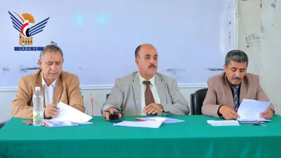رئيس جامعة إب يدشّن السمنارات العلمية لطلبة الماجستير بكلية القانون
