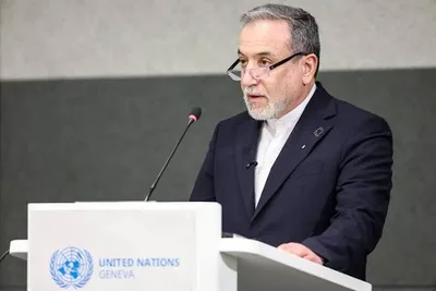 وزير الخارجية الإيراني: الدبلوماسية لا تعني الاستسلام