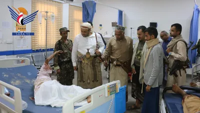 تعز .. القعود والمساوى يطّلعان على سير العمل والخدمات الطبية بمستشفى المخاء