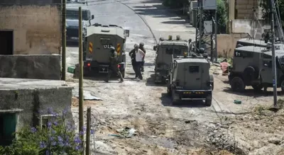العدو الإسرائيلي يشن حملة اعتقالات ومداهمات في مناطق متفرقة بالضفة الغربية