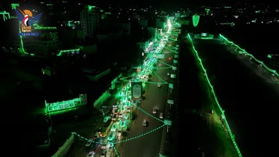 مسيران ضوئيان في مدينة إب والمربع الشرقي احتفاءً بذكرى المولد النبوي