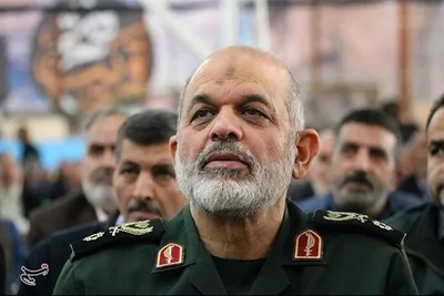 وحيدي: لا يحق للقوى الخارجية التدخل بأمن مضيق هرمز  